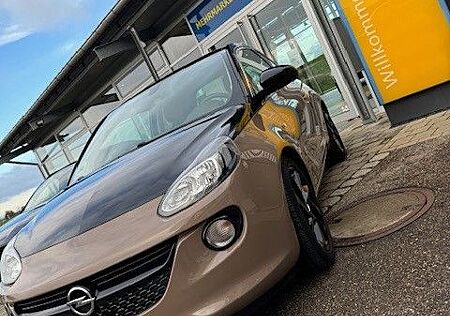 Opel Adam Black Jack