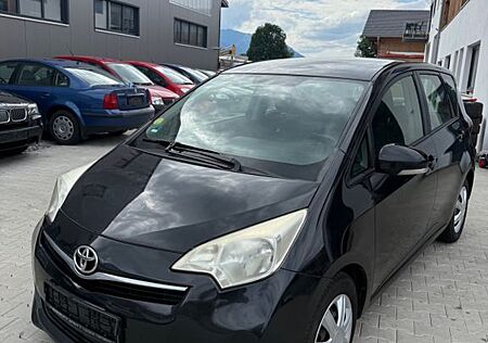 Toyota Verso-S Life