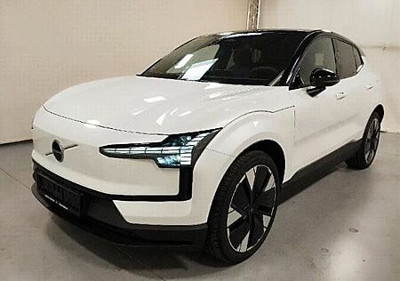 Volvo EX30 Twin Motor Plus AWD Performance