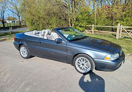 Volvo C70 2.0T Cabriolet Autom.