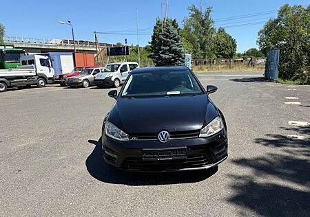 VW Golf Volkswagen VII Lim. Lounge BMT R-line