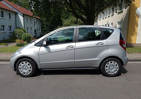 Mercedes-Benz A 160 BlueEFFICIENCY -