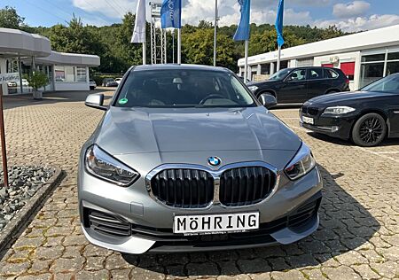 BMW 116 Baureihe 1 Lim. i Automatic
