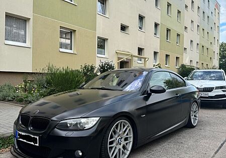 BMW 330 gebraucht kaufen BMW 330d E92 330 PS/ M Paket