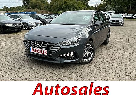 Hyundai i30 1.6 CRDi 115 DCT-7 Business Auto,Kamera,LED
