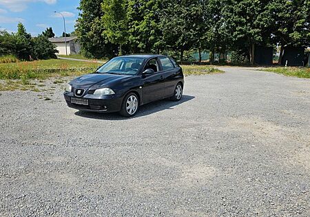 Seat Ibiza 1.4 16V 55kW Comfort 8 Fach TÜV 06/26
