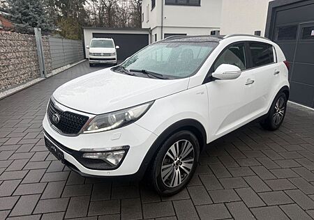 Kia Sportage Platinum Edition 4WD"8 Fach Bereift"