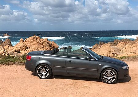Audi A4 1.8 T multitronic Cabriolet Delfingrau S-Line