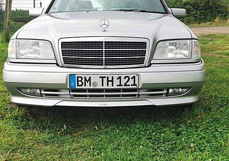 Mercedes-Benz 200 Oldtimer,AMG Design werksweitig,C200