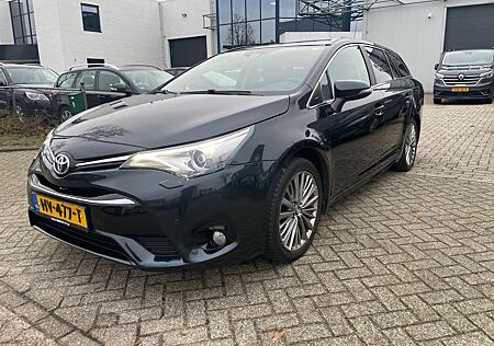 Toyota Avensis Touring Sports 2.0 D-4D-F Executive Busi