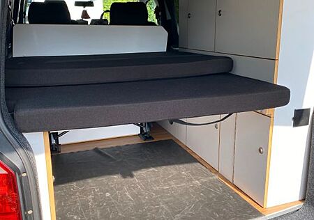 VW T6 Volkswagen .1 Easy Camper (California)