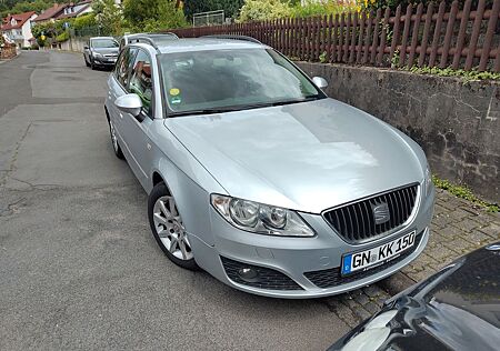 Seat Exeo ST 2.0 TDI CR 88kW Reference Reference