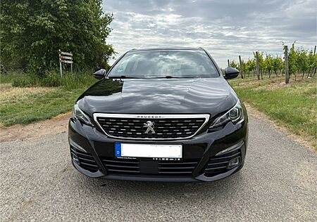 Peugeot 308 PureTech 225 EAT8 GT SW GT