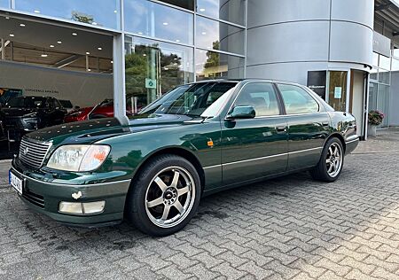 Lexus LS 400 4.0 V8 Automatik