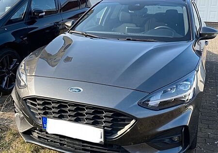 Ford Focus 1,0 EcoBoost 92kW ST-Line Turnier Auto...