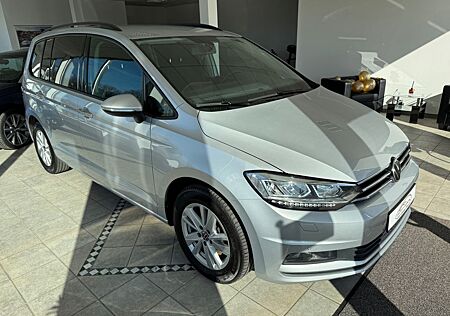 VW Touran Volkswagen Comfortline BMT DSG ACC AHK LED MWST. TOP