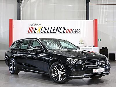 Mercedes-Benz E 220 d T AVANTGARDE-BUSINESS / BLACK & GREY /