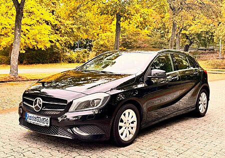 Mercedes-Benz A 200 CDI/Bi-Xenon-LED/Navi/Bremsassistent/Tempo