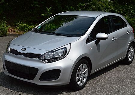 Kia Rio Edition 7-KLIMA-NAVI-PDC-TEMPOMAT