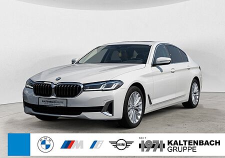 BMW 530i xDrive Luxury Line AHK HUD LASER LED W-LAN