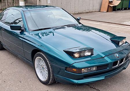 BMW 840
