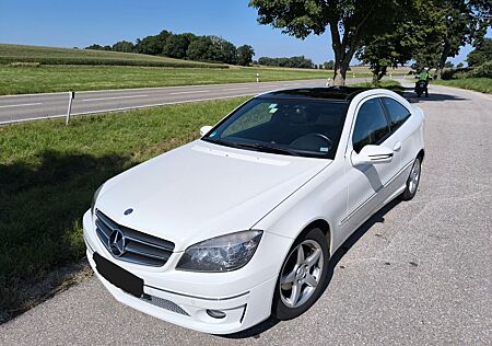 Mercedes-Benz CLC 180 KOMPRESSOR -
