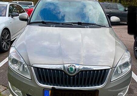 Skoda Roomster 1.2l TSI DSG 77kW Ambition Ambition