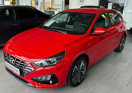 Hyundai i30 1.5 Benzin Mild-Hybrid /Trend/Navigationspak