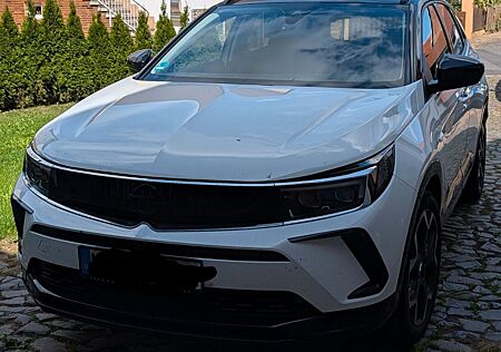Opel Grandland X Grandland ultimate 1.2 Turbo- wie neu + Garantie