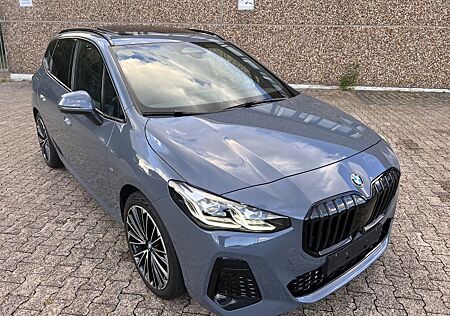 BMW 218 Active Tourer M Sport MaxVoll/ACC/H&K/Pann/