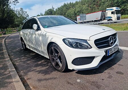 Mercedes-Benz C 220 d T AMG Line Automatik - top gepflegt