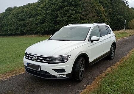 VW Tiguan Volkswagen 2.0 TSI BMT 4MOTION SOUND AHK