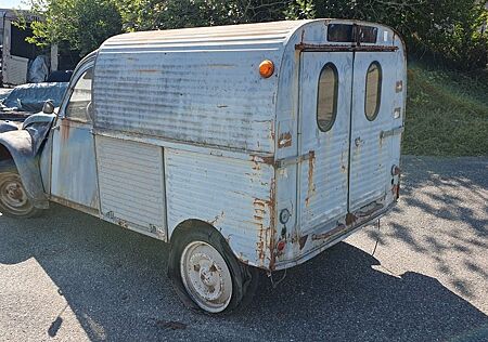 Citroën 2 CV Citroen azu und classic mit morderturen