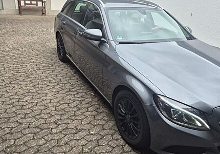 Mercedes-Benz C 220 d Automatik