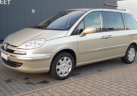 Peugeot 807 Family HDi FAP 135 Family