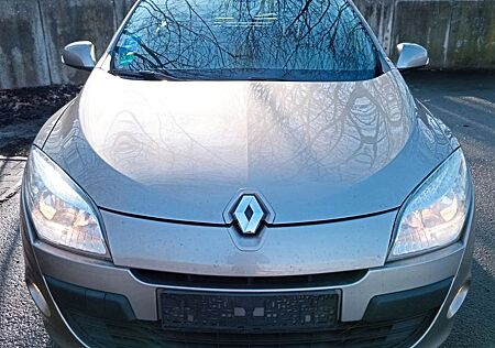 Renault Megane Bose Edition 1.4i TCE 130 Bose Edition.