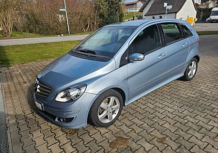 Mercedes-Benz B 180 CDI -