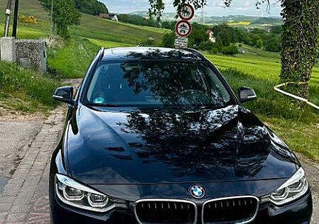 BMW 320d xDrive Touring Sport Line Sport Line