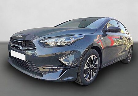 Kia Cee'd 1.5 Spin *Shzg*Lhzg*PDC*Cam*16Zoll*Navi