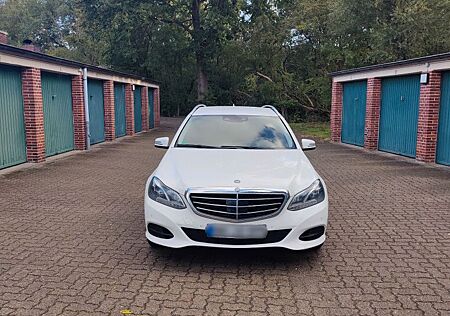 Mercedes-Benz E 220 BlueTEC T BlueEFF. Edition Autom. Edition