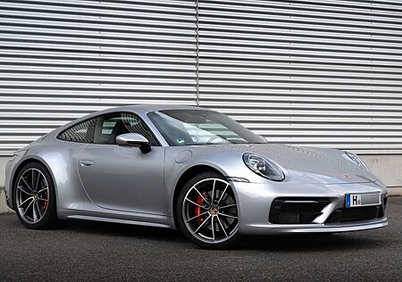 Porsche 992 Carrera 4S Coupé