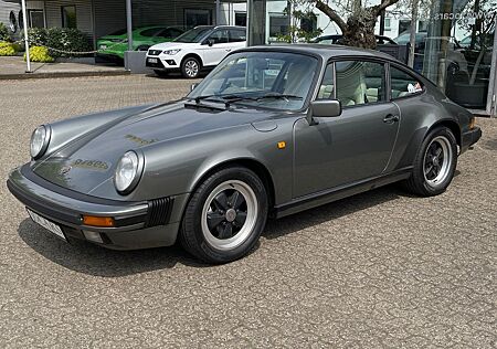 Porsche 911 Urmodell 911 Carrera Coupe I 3.2 I G50 Getriebe I DE-Fzg