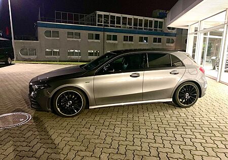 Mercedes-Benz A 180 d AMG Line Edition 1