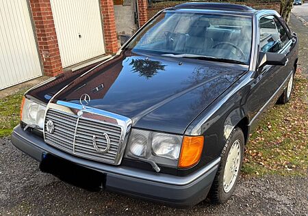 Mercedes-Benz CE 230 , Oldtimer