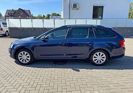 Skoda Octavia Combi Ambition*TEMP/PDC/NAVI/SHZ/ 5 GANG