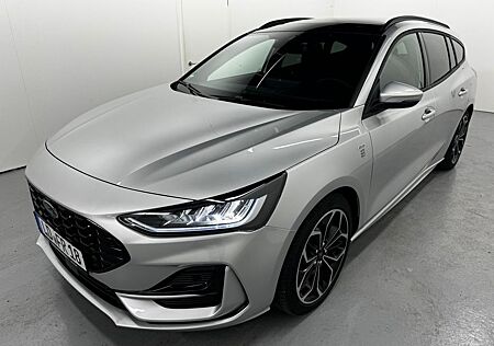 Ford Focus 1.0 EcoBoost ST-Line Turnier "Pano"