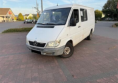 Mercedes-Benz Sprinter 208 MIXTO