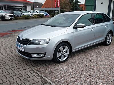 Skoda Rapid Spaceback Joy *AHK*SHZ*PDC*KLIMAAUTOMATIK*