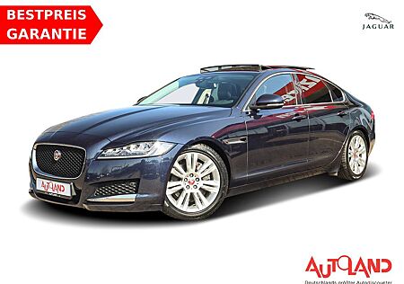 Jaguar XF 2.0 Portfolio AWD Kamera Standheizung Navi