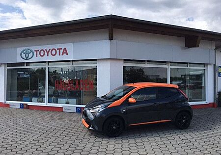 Toyota Aygo (X) Aygo -JBL